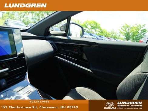 Used 2024 Subaru Solterra AWD/4WD image 21