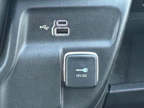 Used 2023 RAM ProMaster 2500 image 21