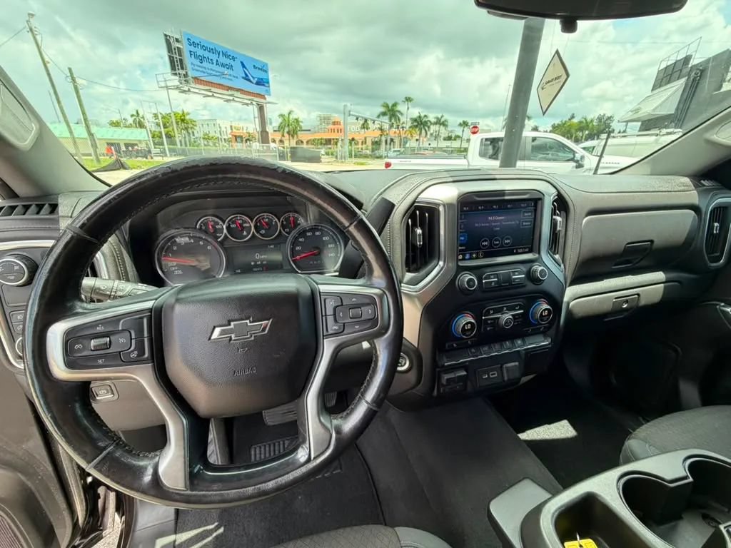 Used 2019 Chevrolet Silverado 1500 RST w/ All-Star Edition RWD image 13