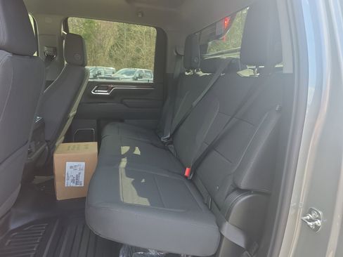 New 2026 Chevrolet Silverado 3500 LT w/ Convenience Package image 25