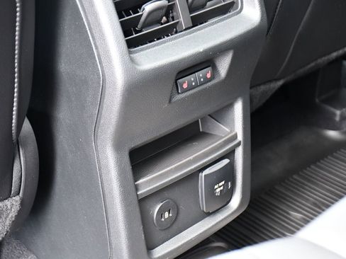 Used 2024 Ford Edge Titanium w/ Equipment Group 301A AWD/4WD image 23