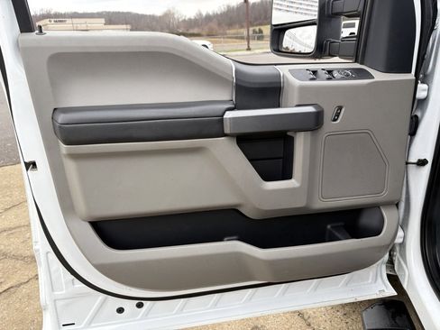 Used 2022 Ford F250 XLT image 31