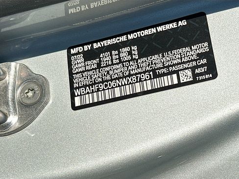 Used 2022 BMW Z4 M40i w/ Premium Package image 32