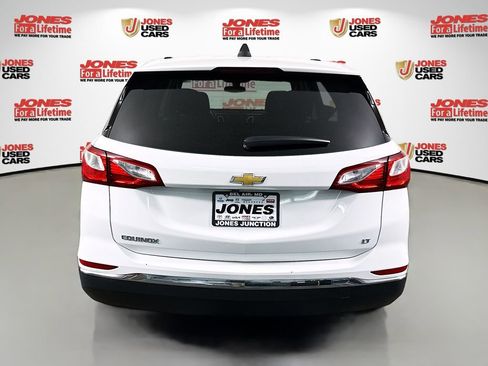 Used 2018 Chevrolet Equinox LT FWD image 13