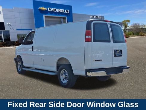 Used 2025 Chevrolet Express 2500 w/ Driver Convenience Package RWD image 22