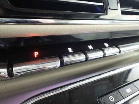 Used 2019 Lincoln Navigator L Reserve AWD/4WD image 26