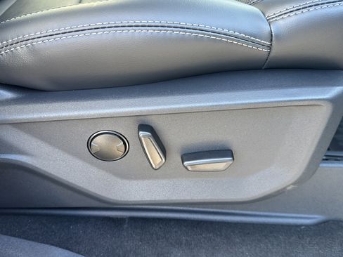 New 2025 Ford Expedition Platinum w/ Driver's Package image 15