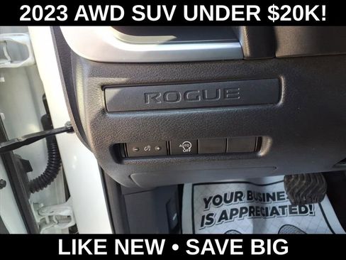 Used 2023 Nissan Rogue S AWD/4WD image 17