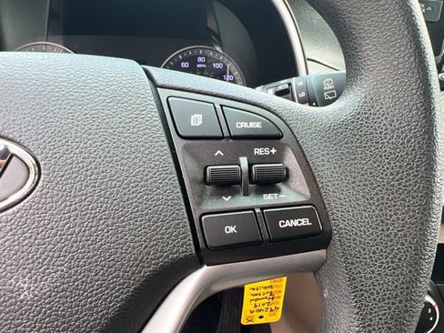 Used 2019 Hyundai Tucson SE w/ Cargo Package FWD image 12