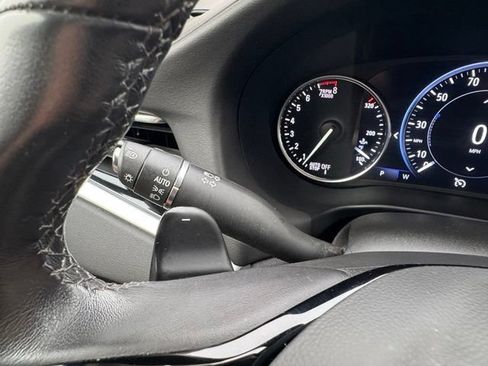 Used 2022 Buick Enclave Avenir AWD/4WD image 34