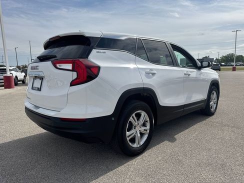 Used 2024 GMC Terrain SLE FWD image 7