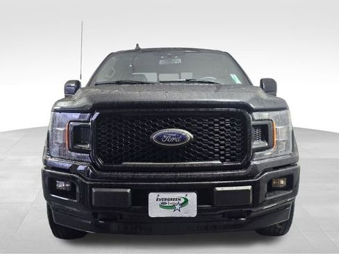 Used 2020 Ford F150 Lariat image 2