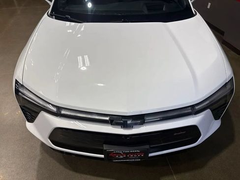 Used 2024 Chevrolet Blazer EV RS AWD/4WD image 92