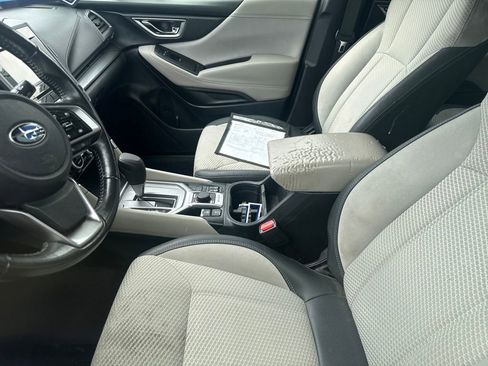 Used 2022 Subaru Forester Premium image 7