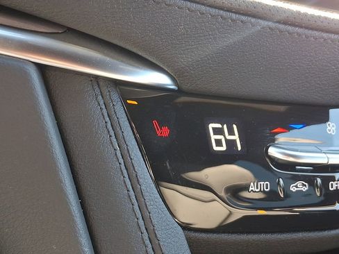 Used 2024 Cadillac XT5 Luxury image 28