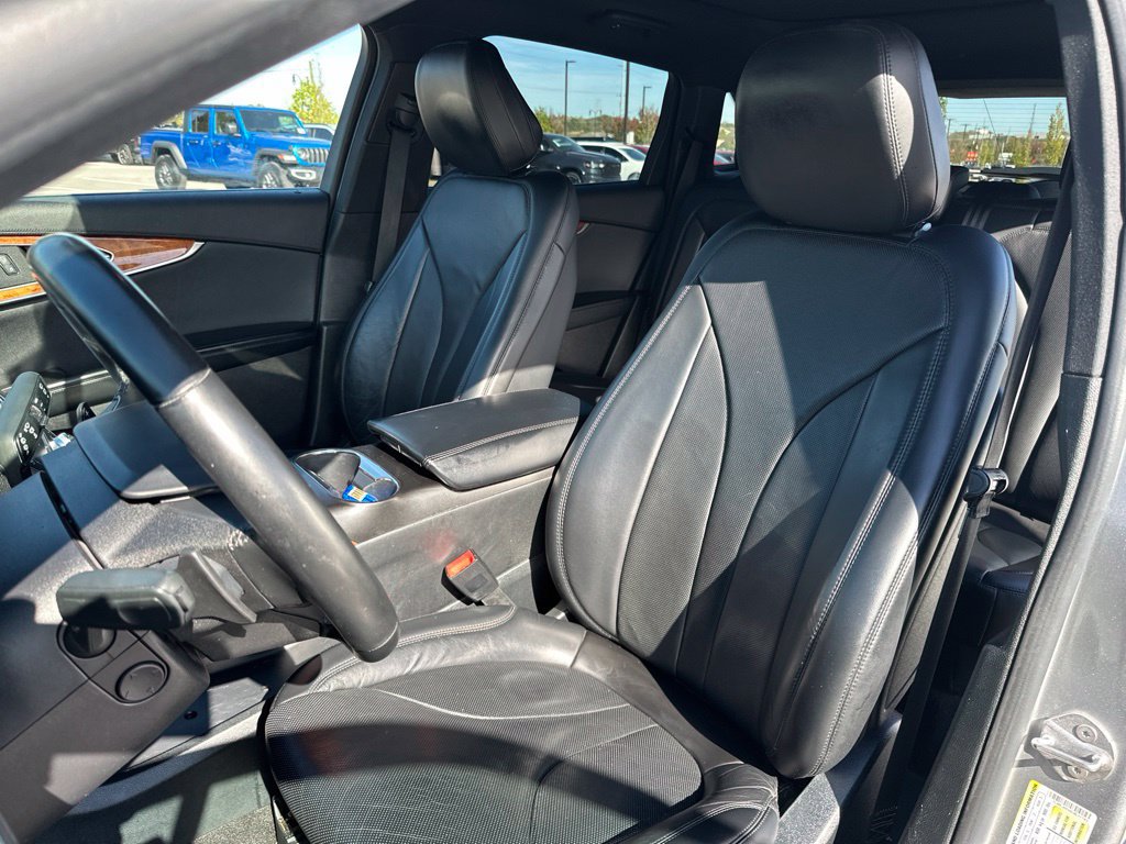 Used 2020 Lincoln Nautilus Reserve AWD/4WD image 43