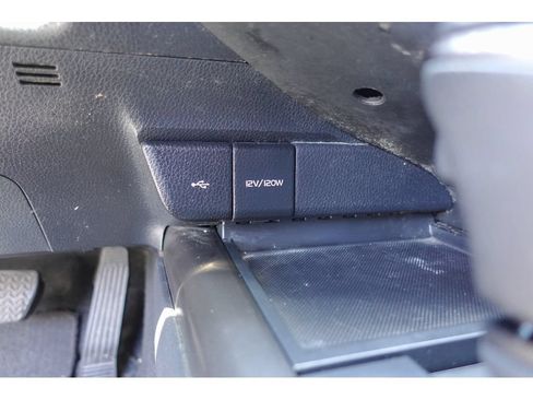 Used 2024 Toyota Camry SE FWD image 22