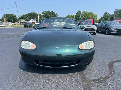 Used 1999 MAZDA MX-5 Miata 10th Anniversary Edition RWD image 2