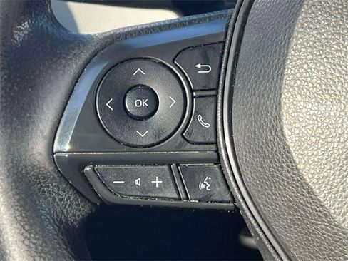 Used 2022 Toyota Corolla LE image 22