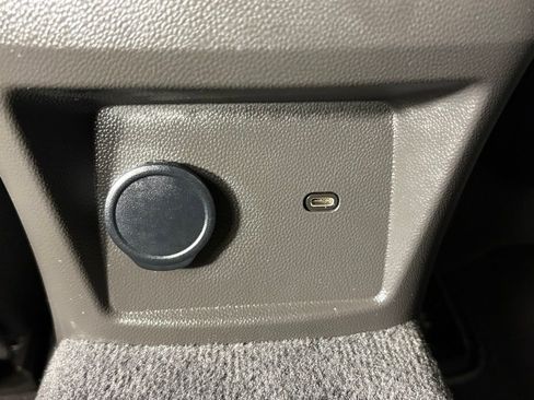 Used 2024 Cadillac CT5 V RWD image 39