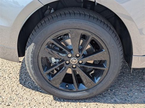 New 2026 Jaguar F-PACE R-Dynamic S image 10