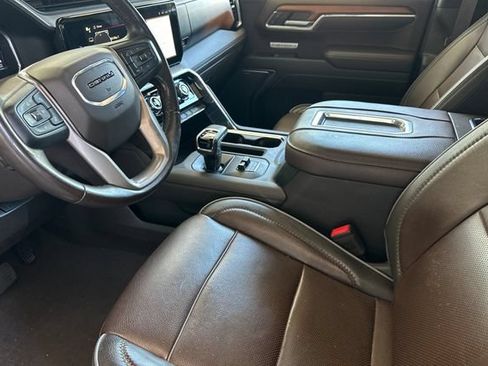 Used 2022 GMC Sierra 1500 Denali AWD/4WD image 10