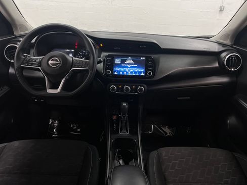 Used 2024 Nissan Kicks SV FWD image 14