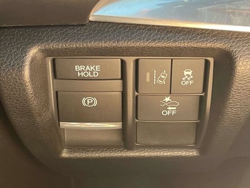 Used 2020 Acura MDX SH-AWD image 26