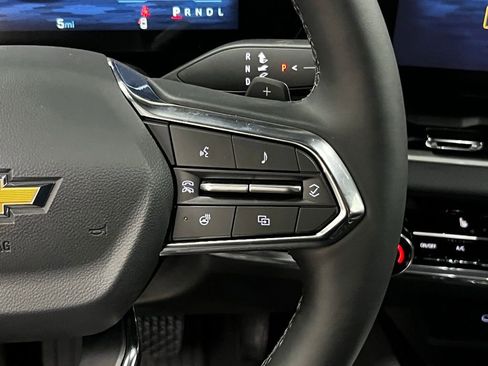 New 2026 Chevrolet Equinox LT AWD/4WD image 16