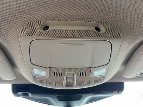 Used 2023 Lincoln Nautilus Reserve image 34