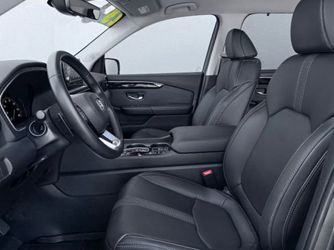 Certified 2025 Honda Pilot EX-L image 21