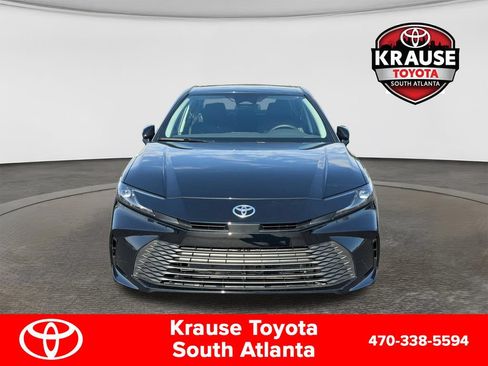 New 2026 Toyota Camry LE FWD image 2