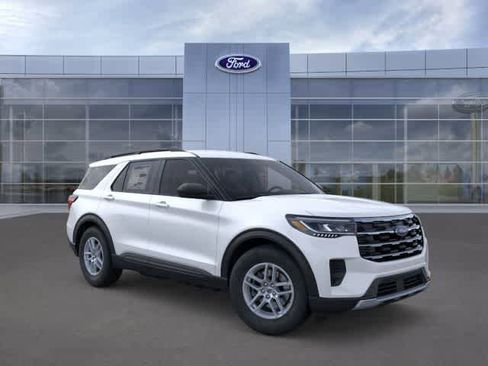 New 2026 Ford Explorer Active AWD/4WD image 7