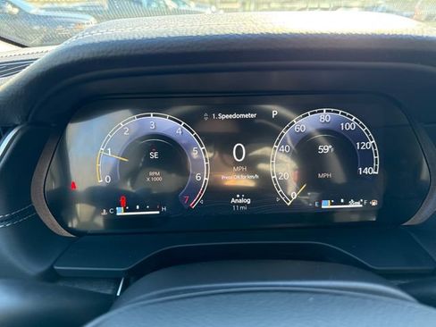 New 2025 Jeep Grand Cherokee Limited image 19