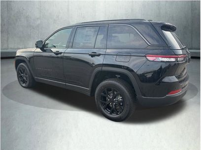 New 2026 Jeep Grand Cherokee Altitude