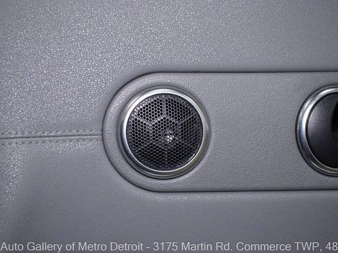 Used 2005 Chrysler Crossfire Limited image 35