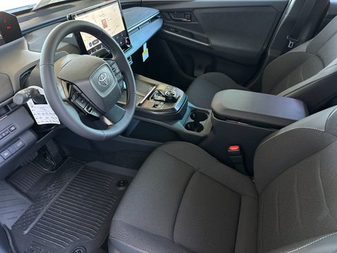 New 2026 Toyota C-HR AWD/4WD image 11