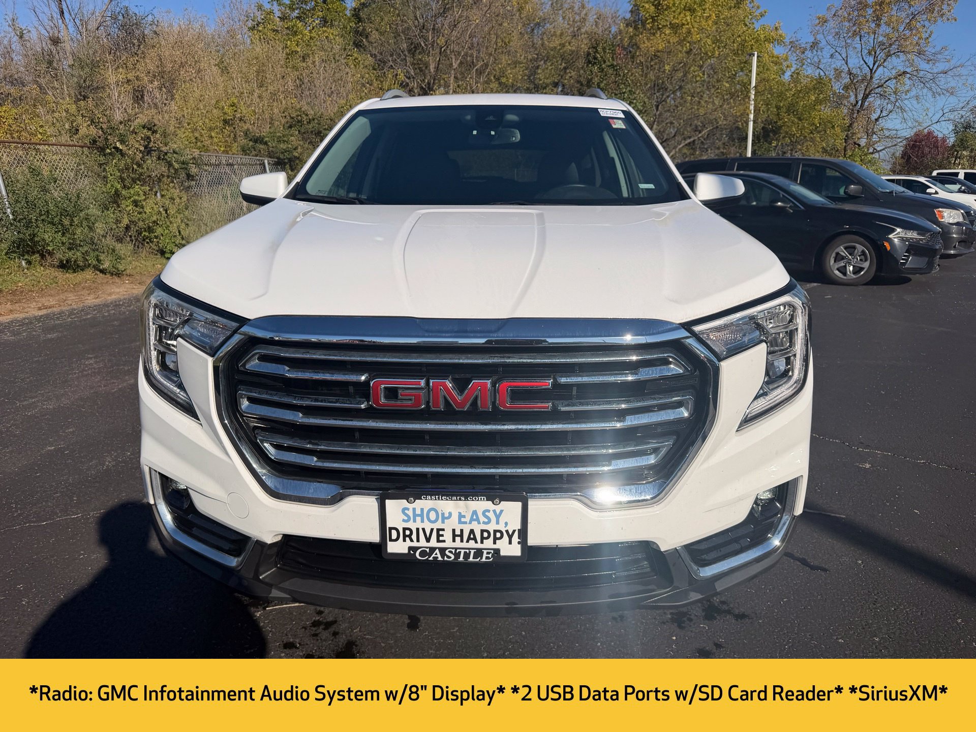 Used 2024 GMC Terrain SLT AWD/4WD image 2