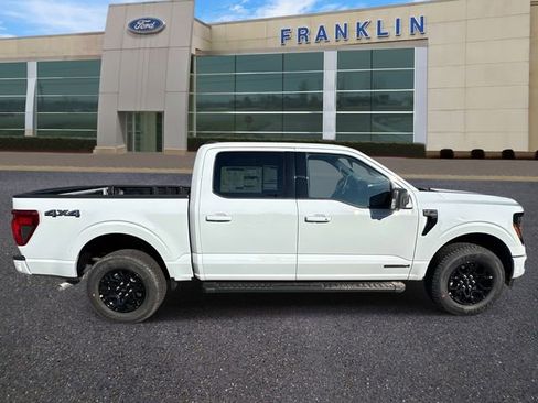 New 2026 Ford F150 XLT w/ Equipment Group 302A MID AWD/4WD image 8