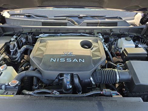 New 2025 Nissan Armada SL image 32