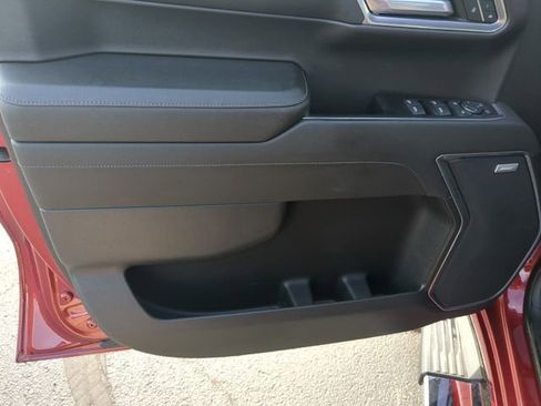 Used 2022 GMC Sierra 1500 SLT w/ SLT Premium Plus Package image 6
