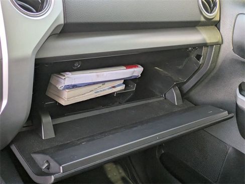 Used 2019 Toyota Tundra SR5 image 20