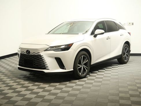 Used 2023 Lexus RX 350 Premium w/ Accessory Package AWD/4WD image 3