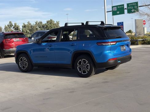 Used 2023 Jeep Grand Cherokee Trailhawk AWD/4WD image 9