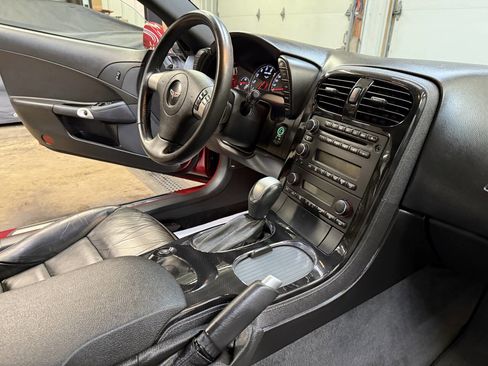 Used 2009 Chevrolet Corvette Coupe image 35