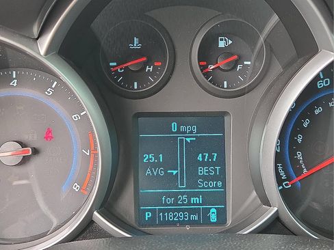 Used 2014 Chevrolet Cruze Eco FWD image 5