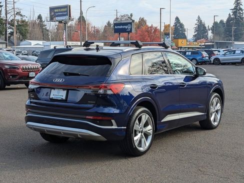 Used 2023 Audi Q4 e-tron Prestige w/ 20" Wheel Package image 5