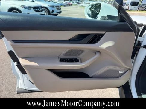 Used 2021 Porsche Taycan 4S AWD/4WD image 14