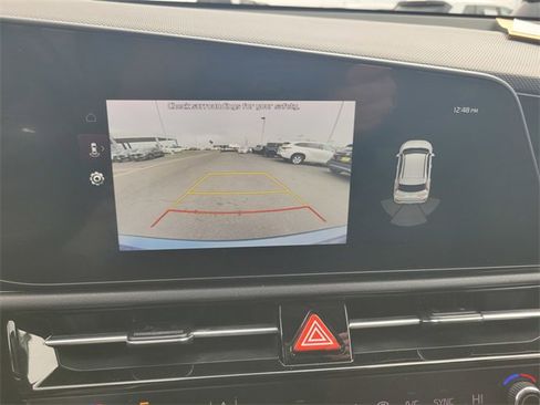 Used 2023 Kia Niro EX Touring image 22