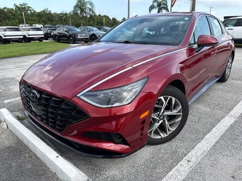 Certified 2023 Hyundai Sonata SEL FWD image 2